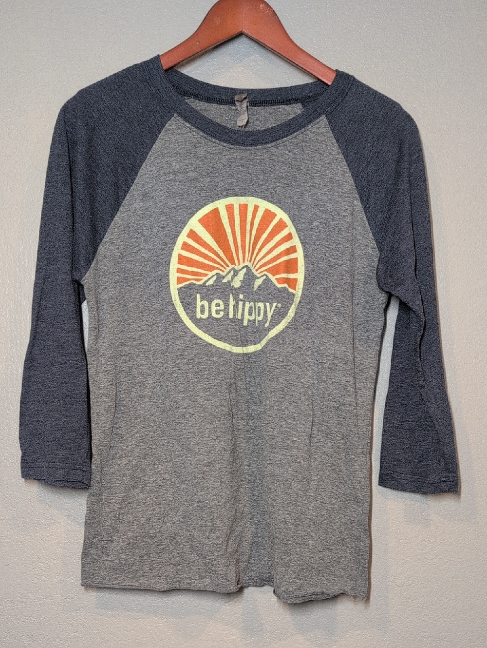 Be Hippy Women's Grey & Navy Long-Sleeve Raglan Tee